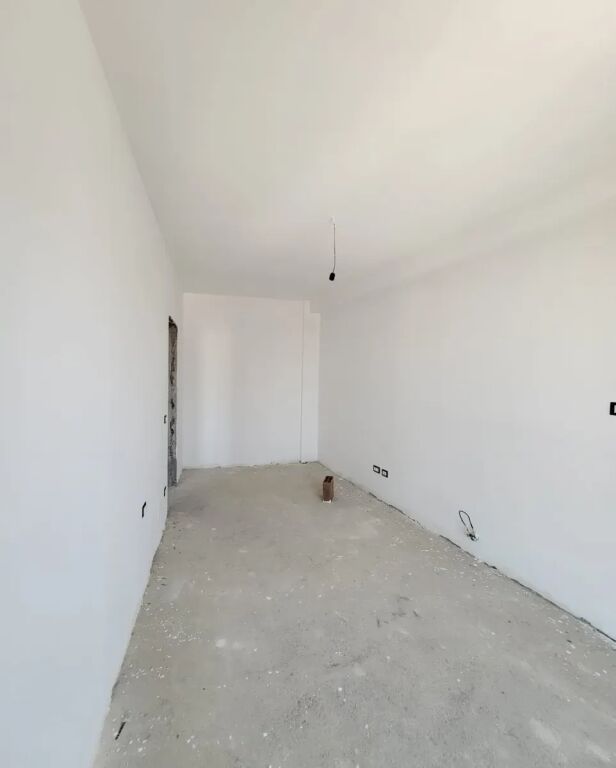 APARTAMENT NE SHITJE 1+1 GENER 2 , BULEVARDI RI