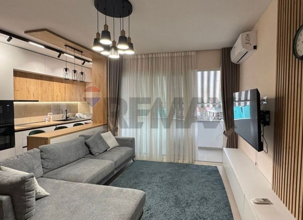 APARTAMENT 1+1 PER SHITJE NE MYSLYM SHYRI.. ID: 530191031-794