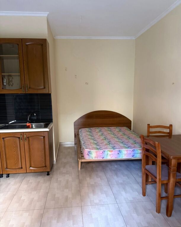 GARSIONERE 22000 LEKE.QYTET STUDENTI