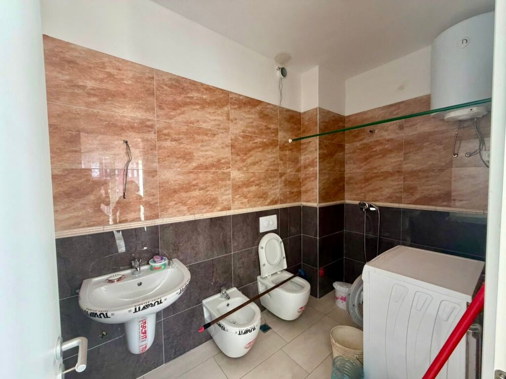 📣 AFFITTO Appartamento 2+1 📍 Complesso Aura, Via “Dritan Hoxha”, Lapraka ✨