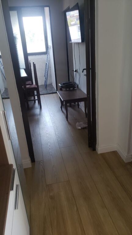 Jepet me qira 2+1 Laprake 500 mije leke