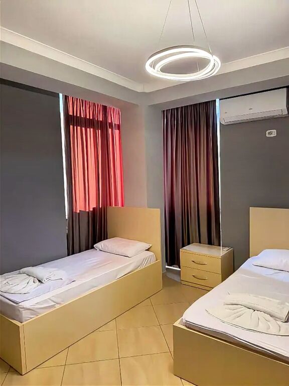 🏠 JEPET ME QIRA APARTAMENT 2+1 – RRUGA RAPO HEKALI