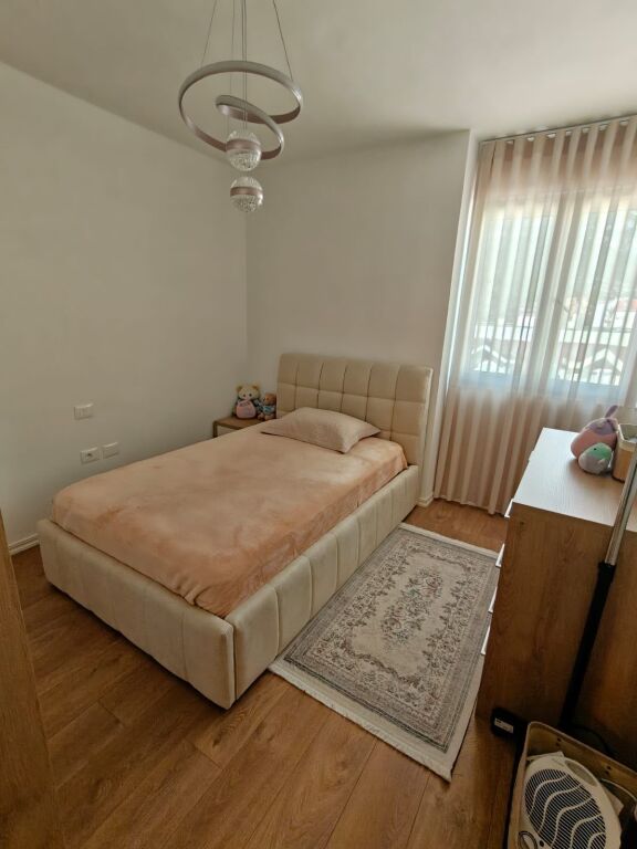 Apartament 2+1 per qera Fresk !