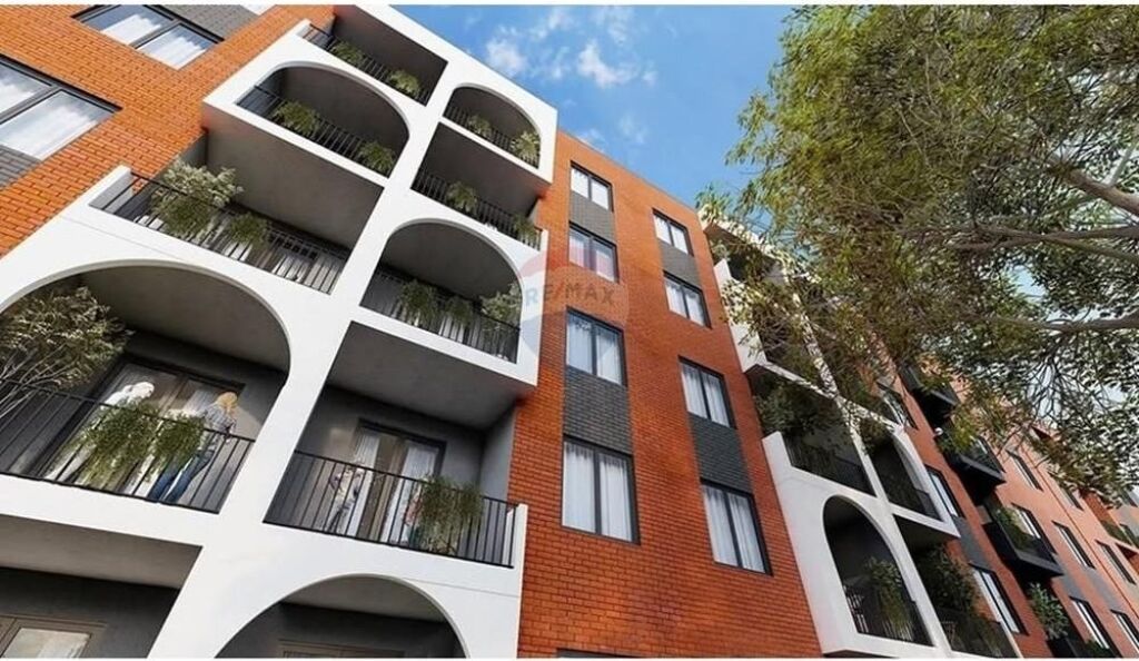 Shitet Apartament 2+1+2 në Paskuqan
