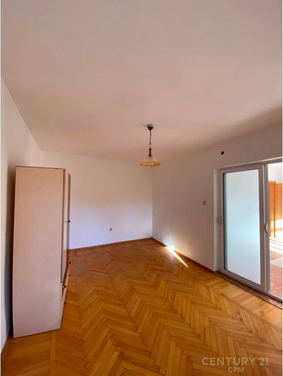 Apartment 3+1 for rent near Joena Supermarket Kavaja Street