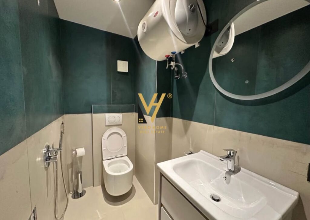 UFFICIO 40 M2 IN AFFITTO A MYSLYM SHYRI 55.000 LEKE
