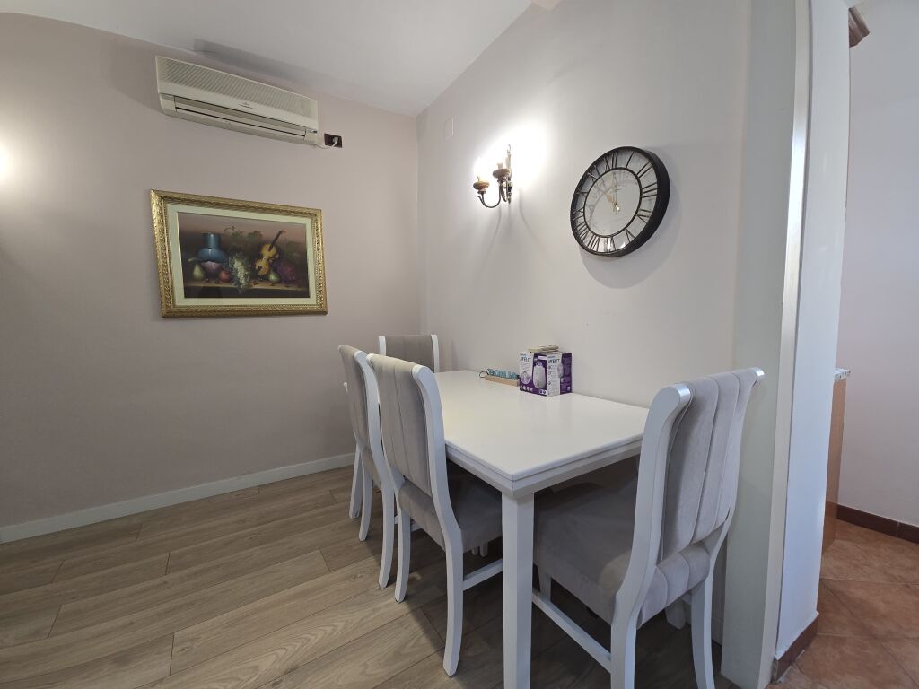 Apartament 2+1 per qera tek Garda !