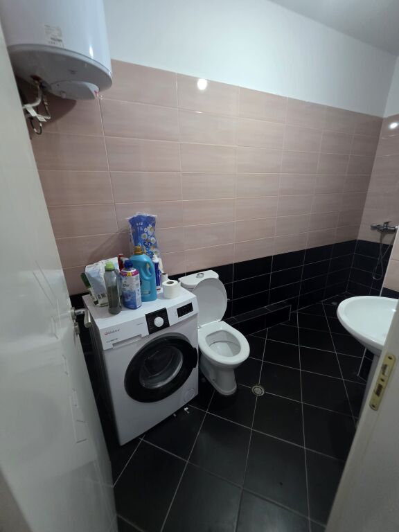 APPARTAMENTO IN AFFITTO 2+1 A ASTIR, VICINO AL BAR ARTISTIT f   ID 5401