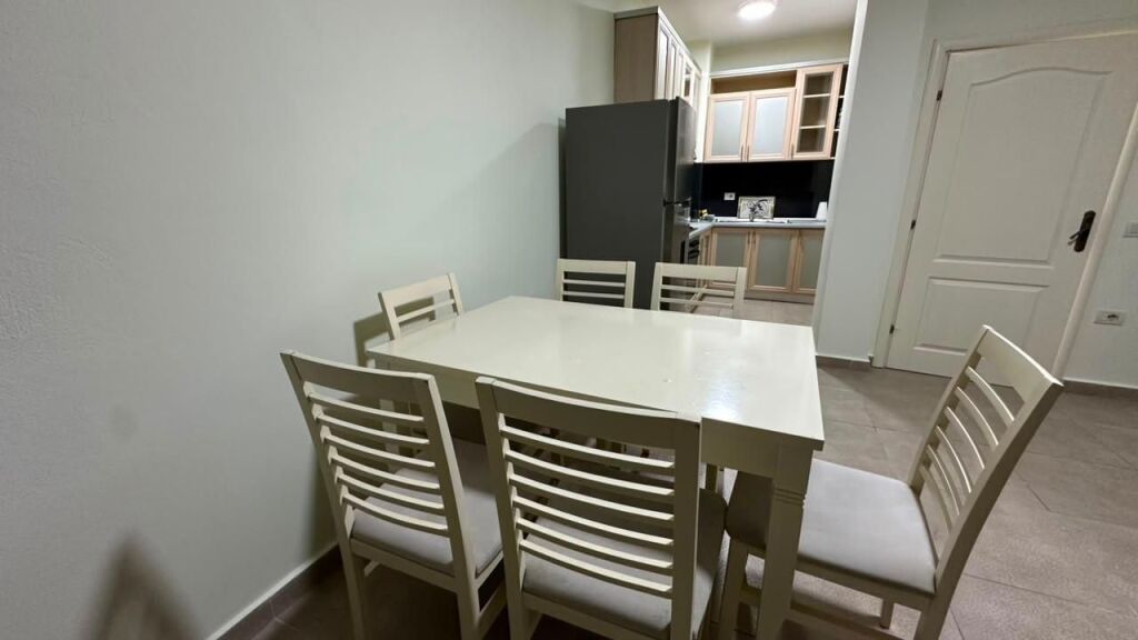 Apartament 2+1 per qira ne Fresk