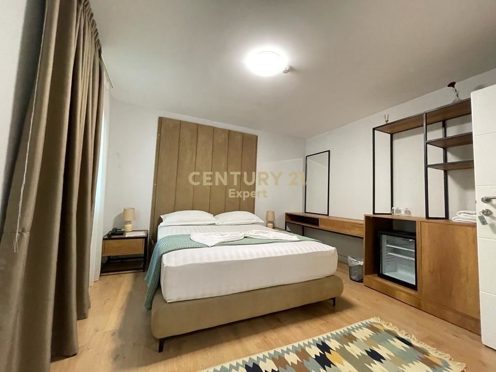 JAPIM ME QIRA HOTEL PRANË HIPOTEKËS, TIRANË!