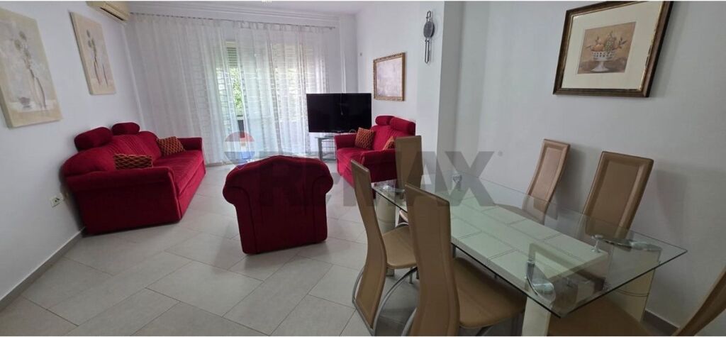 Jepet me Qira Apartament 2+1 – Kopshti Botanik