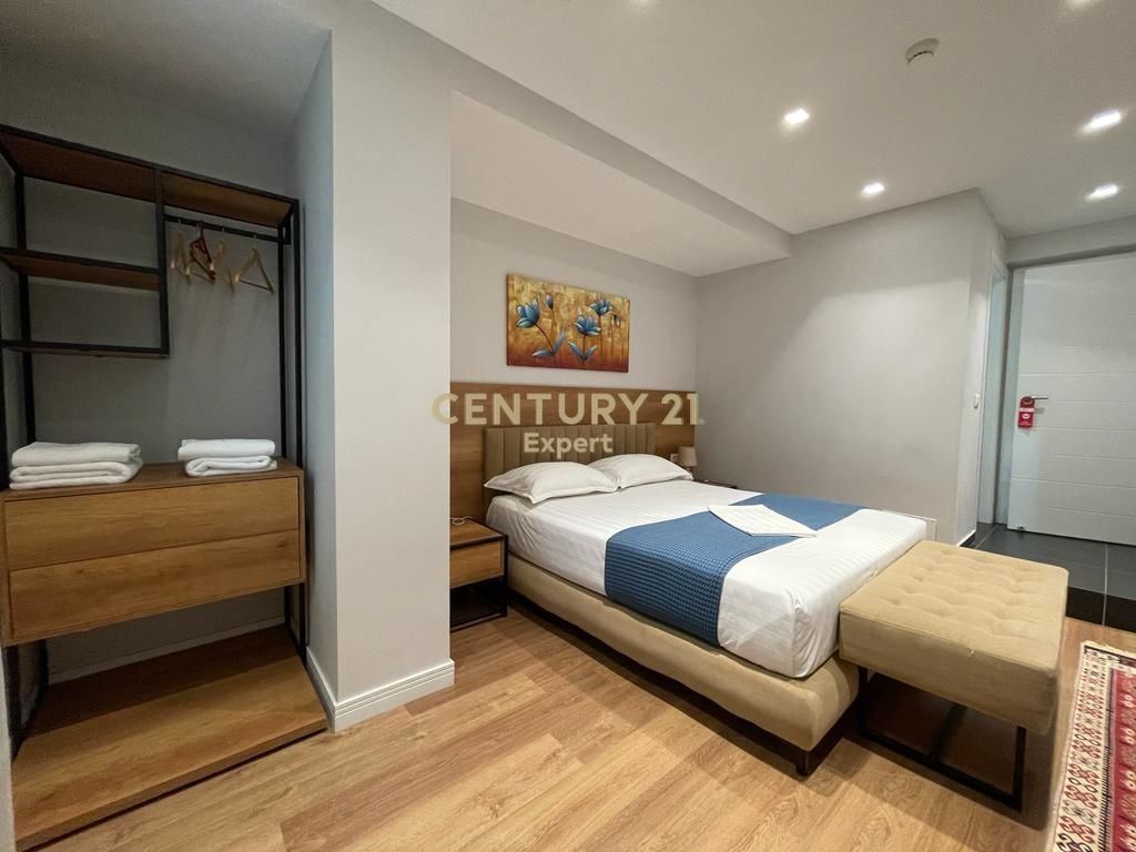 JAPIM ME QIRA HOTEL PRANË HIPOTEKËS, TIRANË!