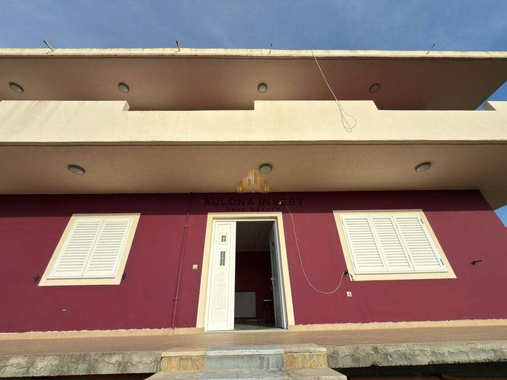 CASA A DUE PIANI CON VISTA MARE - BABIC E MADHE VLORA