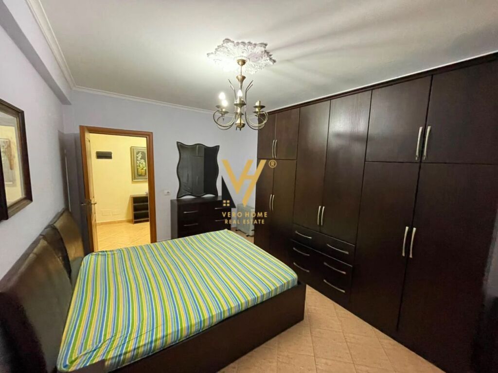 JEPET APARTAMENT 2+1+2+BLK ME QERA TE 5 MAJI 55.000 LEKE