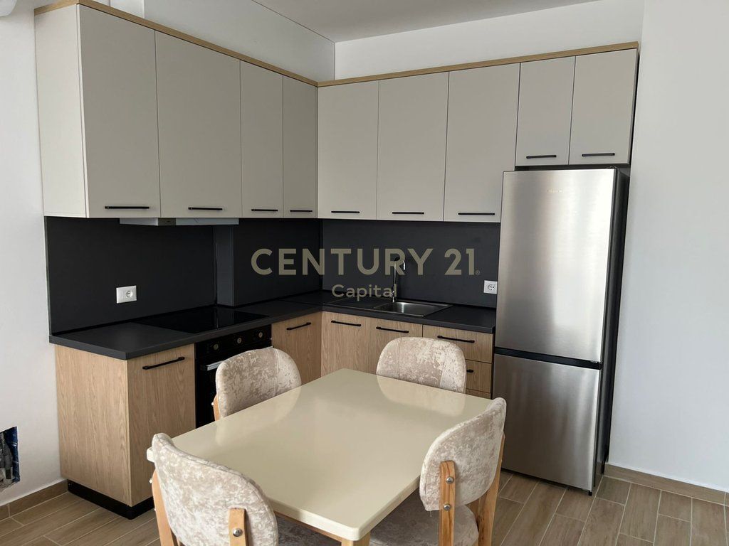 Apartament 1+1 me qira pranë SPAK, godinë e re! 600 € /Muaj 55,000 Lekë /Muaj