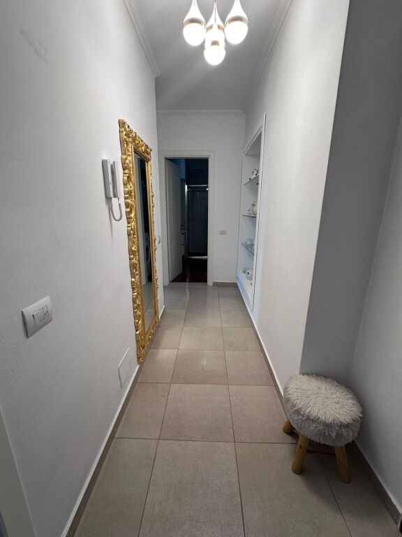 Casa Italia 45,000 leke pallat i ri apartament me qira