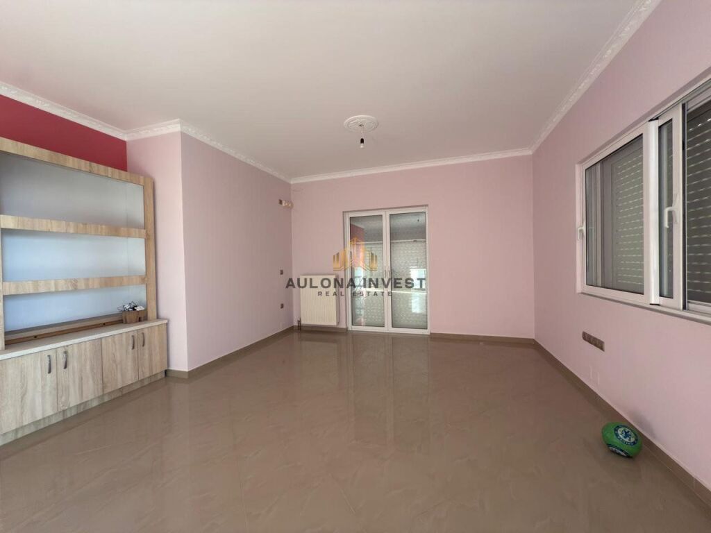 CASA A DUE PIANI CON VISTA MARE - BABIC E MADHE VLORA