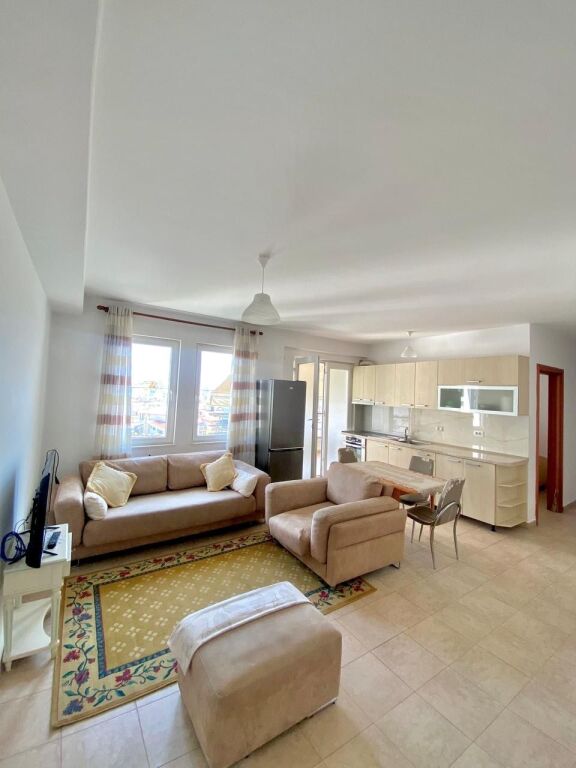 Apartament me qira 2+1,Kodra e diellit