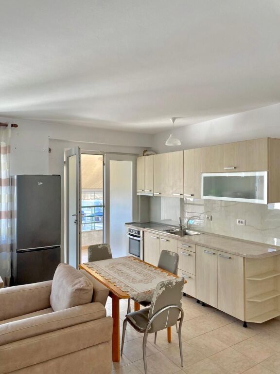 Apartament me qira 2+1,Kodra e diellit
