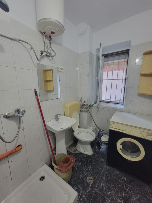 Qera | Garsoniere Pallat | QSUT | 300 €/muaj