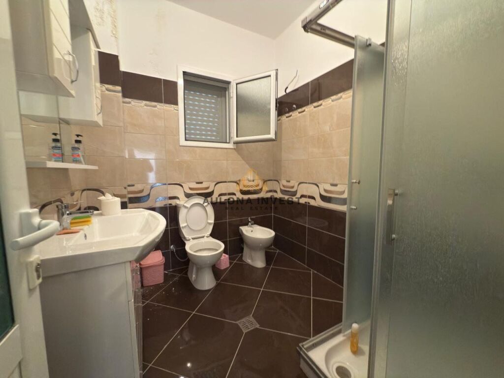 CASA A DUE PIANI CON VISTA MARE - BABIC E MADHE VLORA