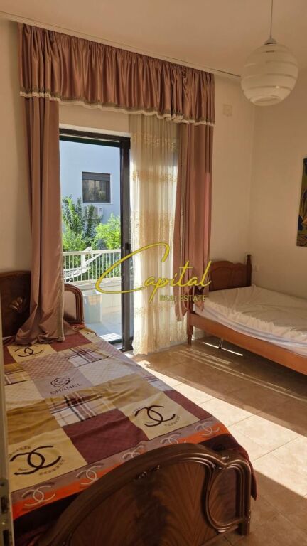 APARTAMENT ME QIRA 2+1 ISH TREGU ELEKTRIK 40.000 LEKE