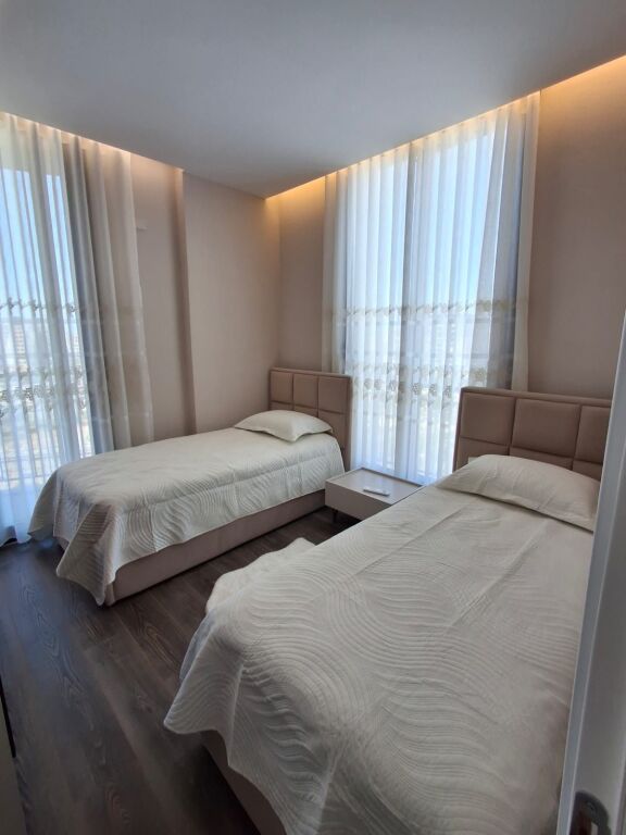 2 bedroom apartment for long term rent Vlora Albania