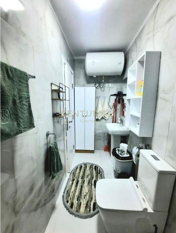 MONOLOCALE MODERNO IN VENDITA – ALI DEMI, TIRANA
