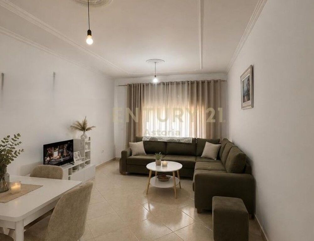🏡 SHITET APARTAMENT 2+1  KOMBINAT