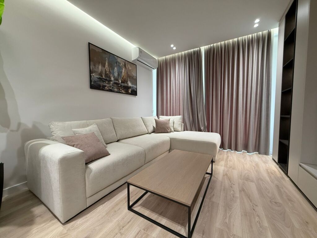 📣 QERA SUPER Apartament 2+1+Post parkimi 📍 Golden Tower Residence 🛣️ Rruga “Mine Peza”     💶 Cmimi 1500 euro /Muaj Bruto
