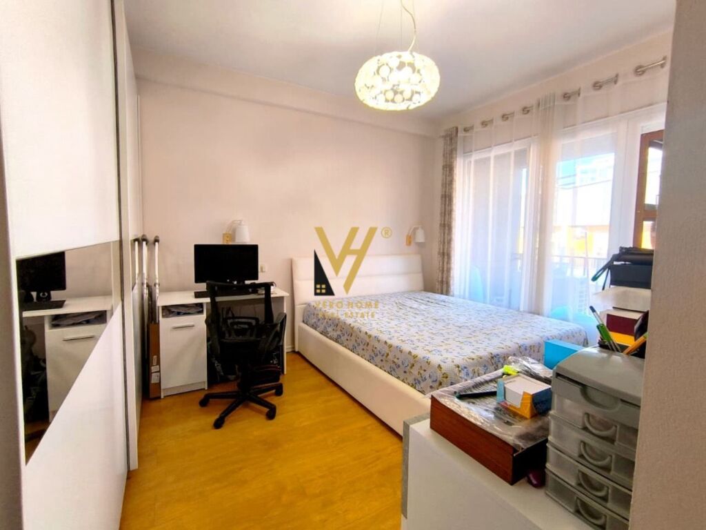 JEPET APARTAMENT 2+1+BLK ME QIRA TE KODRA E DIELLIT 65.000 LEKE