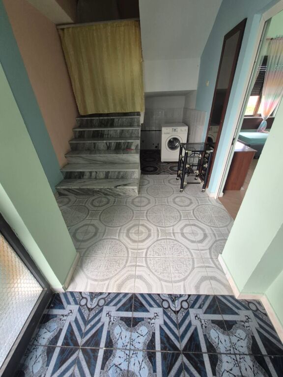 Apartment 2+1 for rent at Zogu i Pare Boulevard, near the Faculty of Natural Sciences, Brrake, Center, Skenderbej Square, Fortuzi Street.