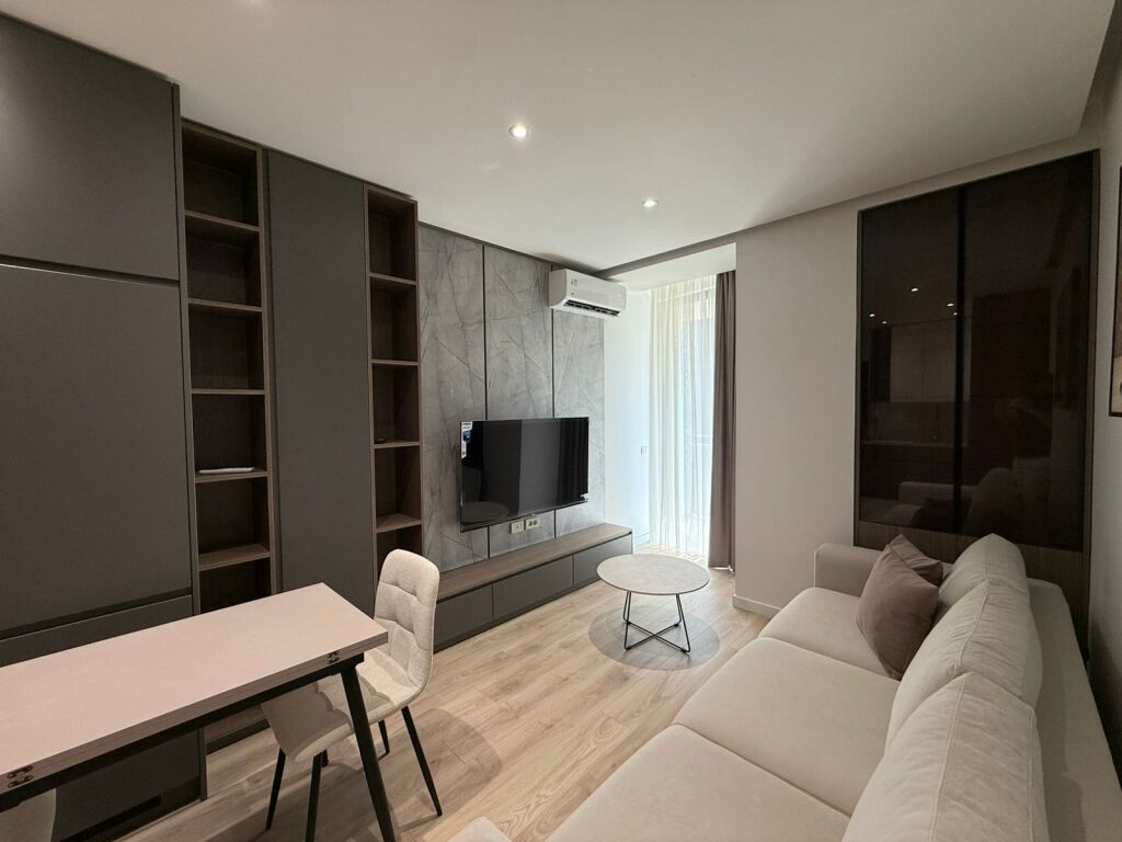 📣 QERA SUPER Apartament 1+1 +Post parkimi 📍 Golden Tower Residence 🛣️ Rruga “Mine Peza” ✨  💶 Cmimi 1300 euro /Muaj Bruto
