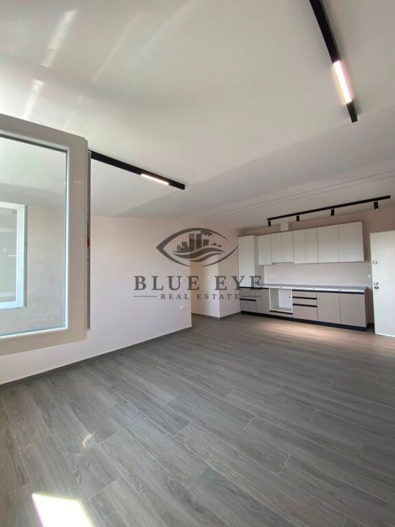 Apartament 1+1 me Qira – Spitallë, pranë Postës Shqiptare!