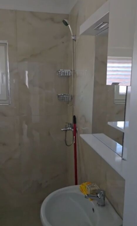 Qera | Shtëpi private 1 + 1 | QSUT | 400 €/muaj
