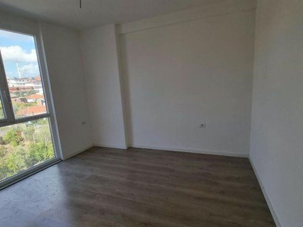 Shitet, Apartament 2+1+Post Parkimi, Albulena Residence, Paskuqan.
