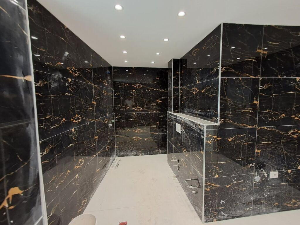 SHITET APARTAMENT 3+1+2 NE PLAZHIN ILIRIA, DURRES