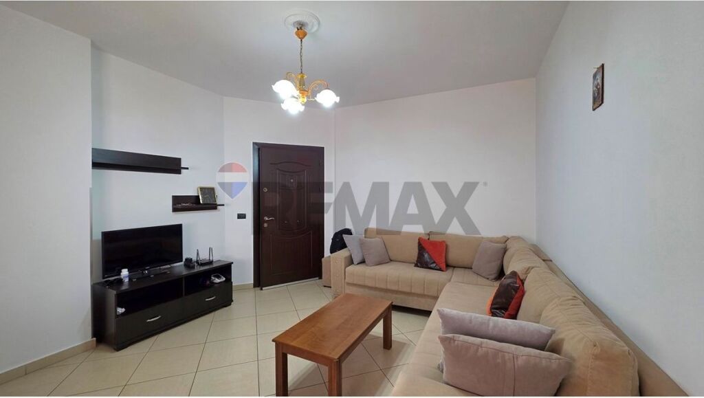 🏡 APPARTAMENTO 1+1 IN AFFITTO – LUNGOMARE, VLORË 🌊