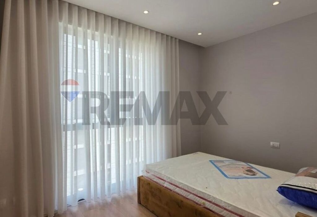 Jepet me Qira Apartament 3+1+Parking Akses Tirana.. ID: 530191061-213