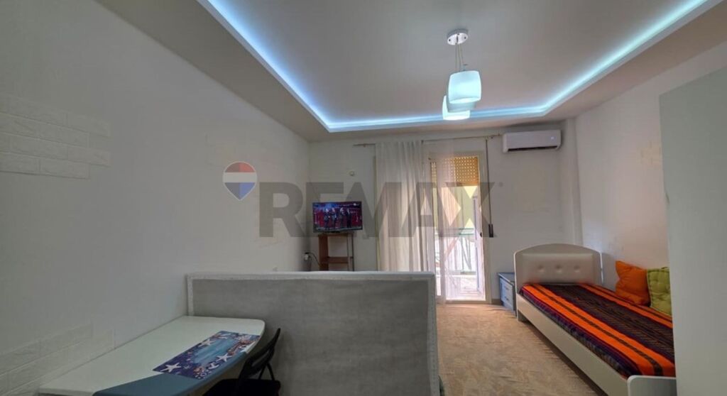 🏡 STUDIO FOR SALE – LUNGOMARE, VLORË