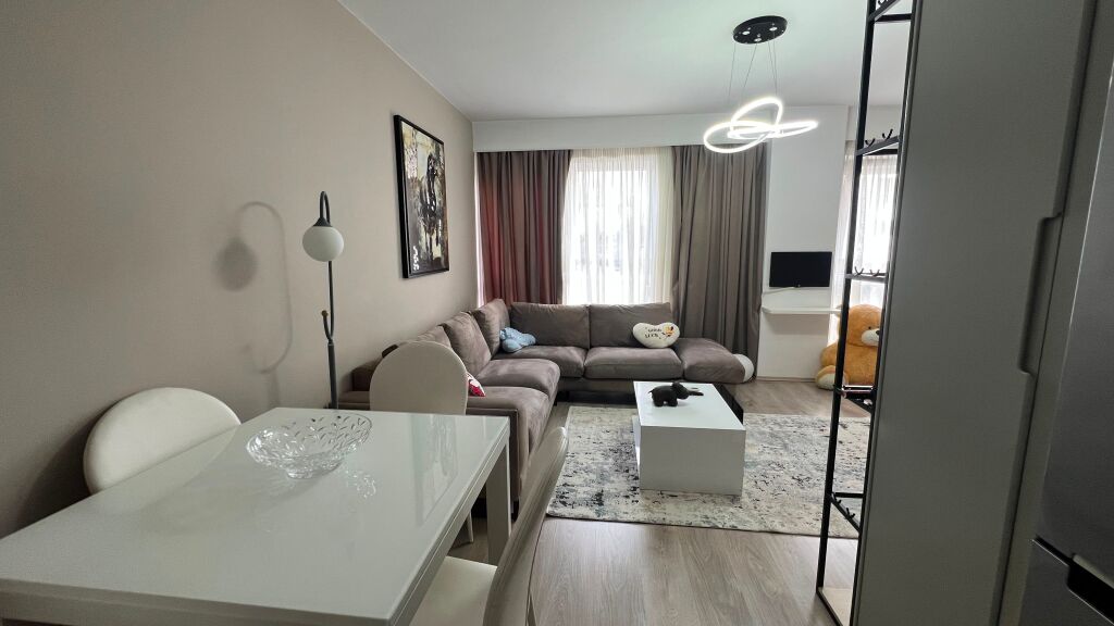 Apartment 1+1 for sale at Siri Kodra Street, Former Train Station, New Boulevard.