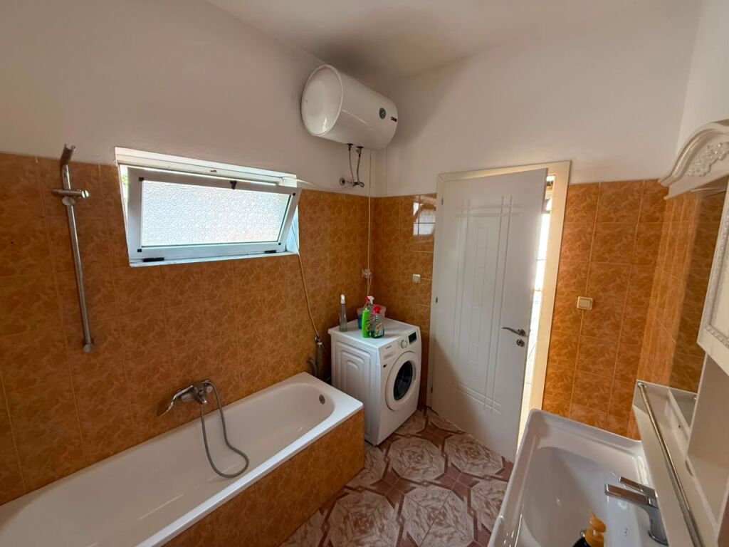 📣 RENT Apartment 2+1 📍 “Him Kolli” Street, Near “Kavaja” Road ✨ 💶 Price 80,000 Leke/Month