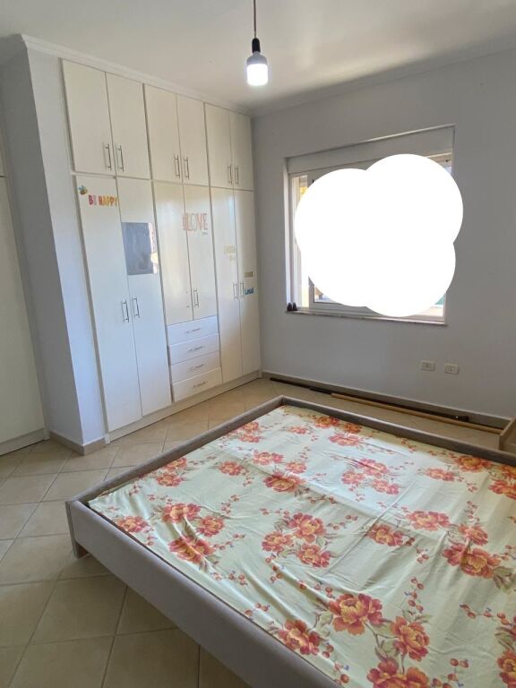 SHITET APARTAMENT 2+1 NË ASTIR, AFËR HOTEL MARINAJ   ID 5403
