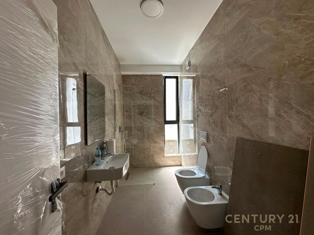 Apartament 1+1 Per Qira Prane Hipotekes!
