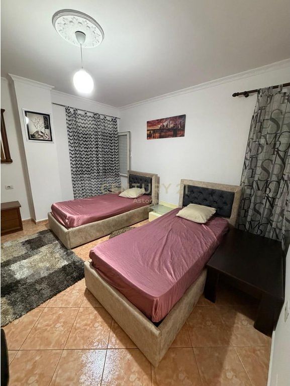 Apartment 2+1+2 for rent, Zogu i Zi 820 € /Month 75,000 Lekë /Month