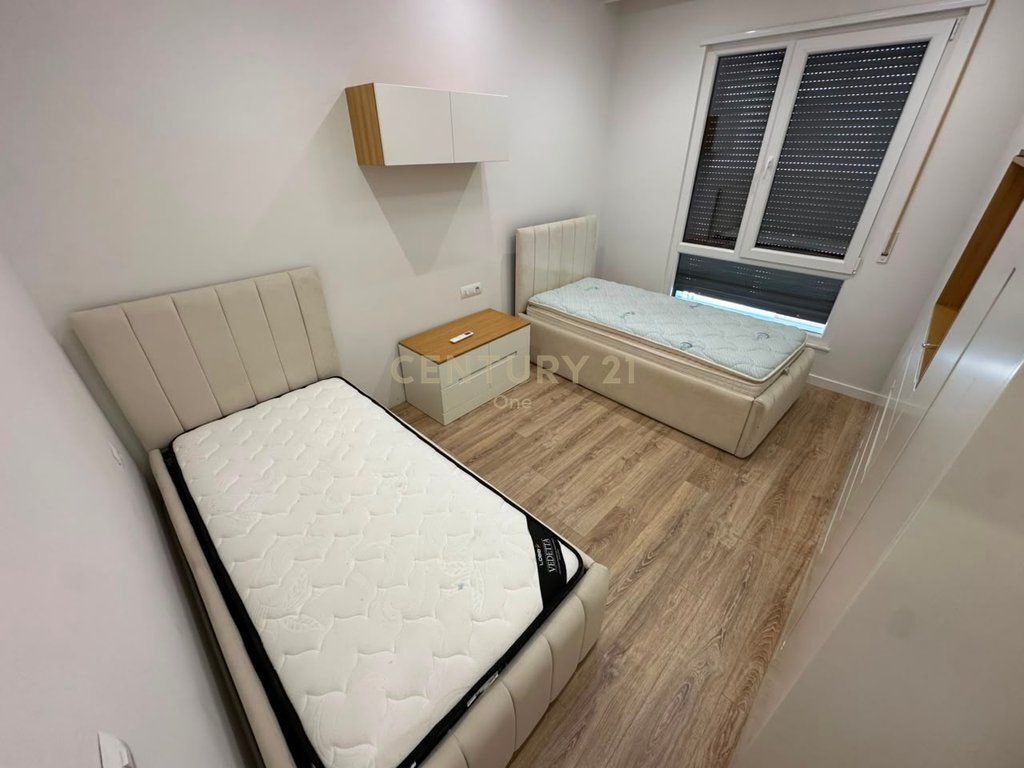 🏡 **APARTAMENT 2+1 PËR SHITJE – PORCELAN, TIRANË**
