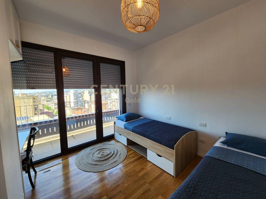 APARTMENT FOR RENT ON BARRICADE STREET