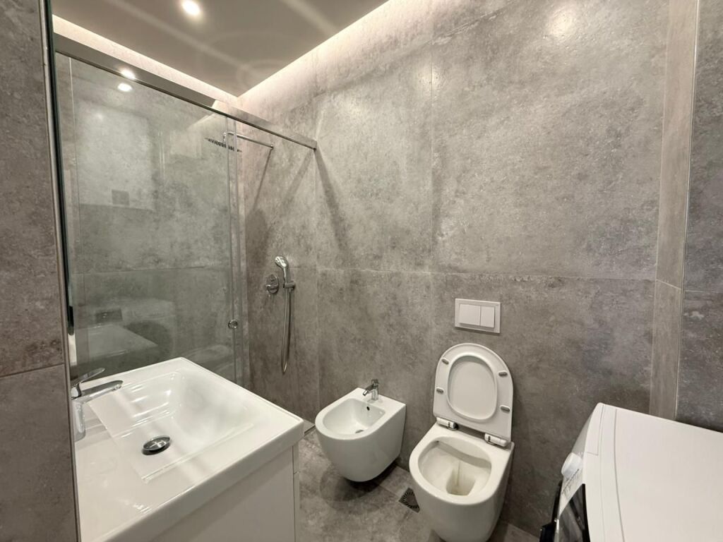 Apartament 1+1+🅿️ per qira , Rruga Mine Peza !