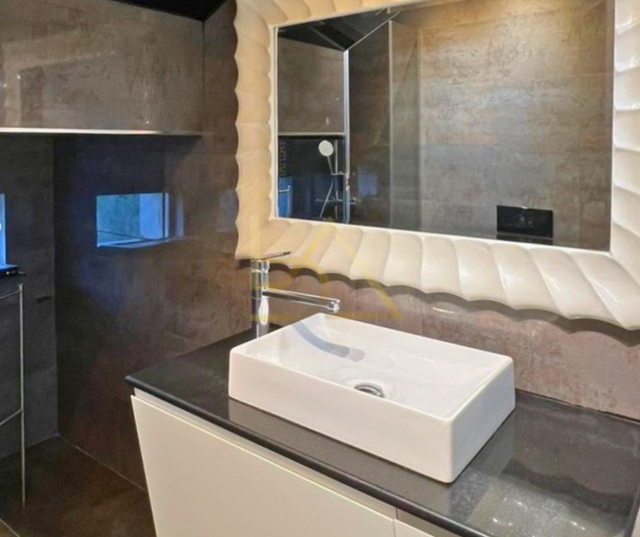 JEPET ME QIRA DUPLEX – KODRA E DIELLIT 1, TIRANË