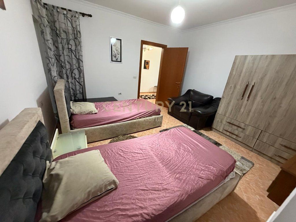 Apartment 2+1+2 for rent, Zogu i Zi